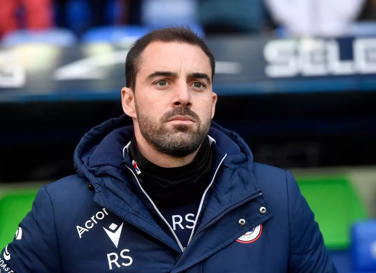 TalkReading's tweet photo. Rubén has been incredibly patient and put up with more shit than any other manager but it feels like the Couhig collapse was a turning point. 

He could and should have been our manager for years. Taking us up the EFL. We have been robbed of a potentially special era. 

All because of incompetent crooks ruining everything about Reading FC. So avoidable and that makes this even harder. #readingfc