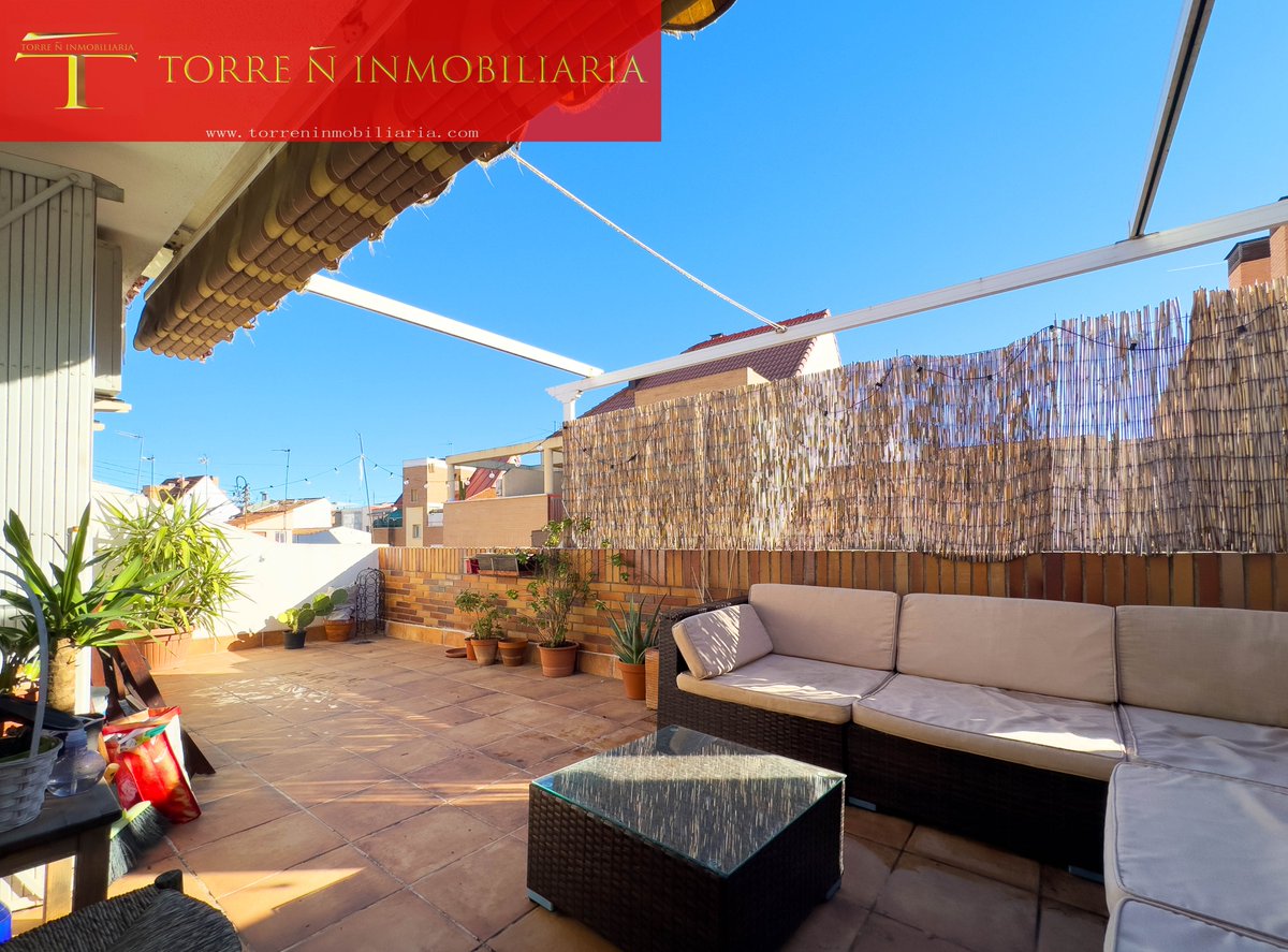 torreninmo's tweet photo. ¡Ático en Venta en Palomeras Bajas, Madrid! https://t.co/UjVZ6rF8hX https://t.co/Jrg0fCF0yZ