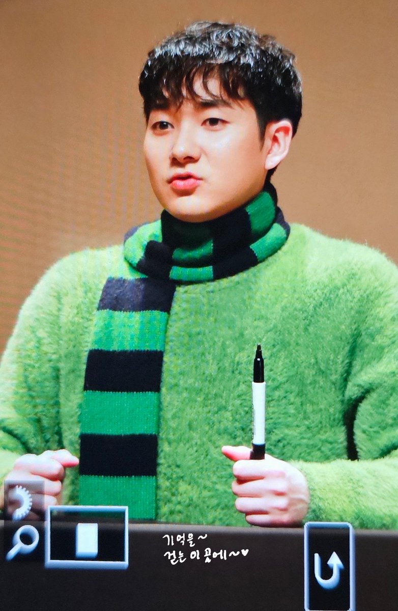 기억을 걷는 이 곳에 tweet media