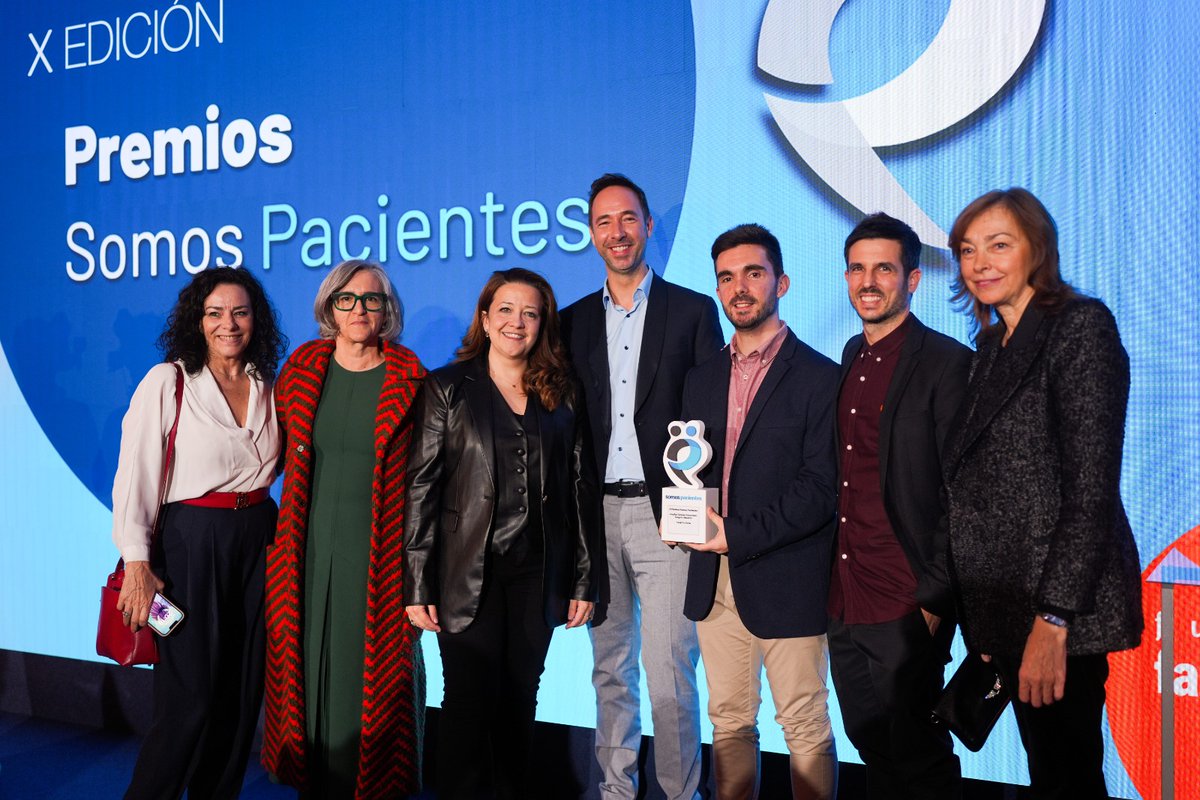 David García García tweet media