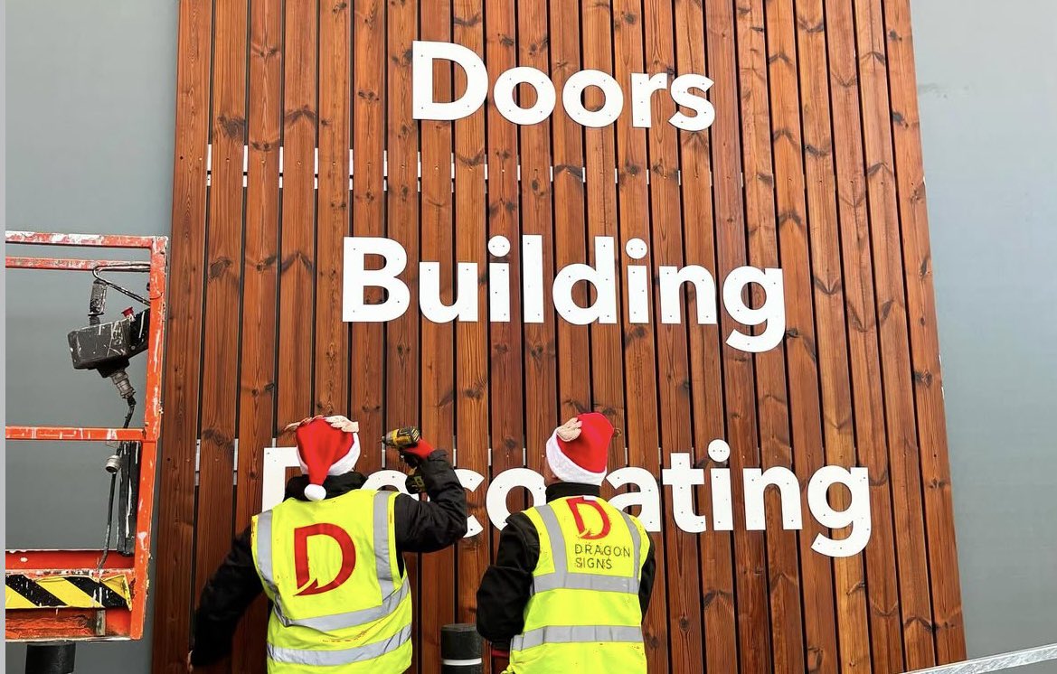 Dragon_Signs's tweet image. Signs that stand the test of time🛠️

Regular maintenance ensures your signage stays bold, vibrant, and impactful—just like your brand. 

Don’t let wear and tear dull your message. Reach out to us today for expert care and maintenance! 🐉✨

#Signage #Signagemaintenance #Repair