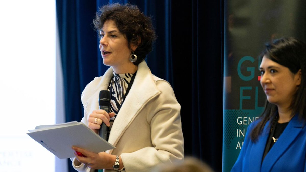 The Robert Schuman Centre (@eui_schuman) on Twitter photo 📍On 26–27 Nov, <a href="/CostHermanin/">Costanza Hermanin 🇪🇺</a> & the
<a href="/EUI_EU/">European University Institute</a> Gender Mainstreaming and Budgeting project hosted a workshop on the costs of gender-based violence.
💡Key topics: gender budgeting, prevention strategies, EU Directive on Violence Against Women.
🔗More on this: loom.ly/nsfmWYM 📍On 26–27 Nov, <a href="/CostHermanin/">Costanza Hermanin 🇪🇺</a> & the
<a href="/EUI_EU/">European University Institute</a> Gender Mainstreaming and Budgeting project hosted a workshop on the costs of gender-based violence.
💡Key topics: gender budgeting, prevention strategies, EU Directive on Violence Against Women.
🔗More on this: loom.ly/nsfmWYM