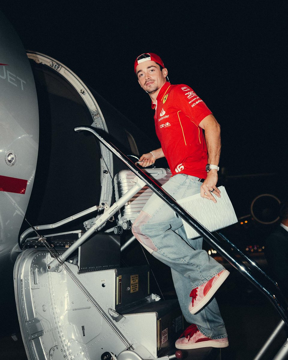 charleisleclerc's tweet photo. Well arrived in UAE. Ready to go again ❤️ @.vistajet @.thomasflohrvista https://t.co/VflODtcTqv