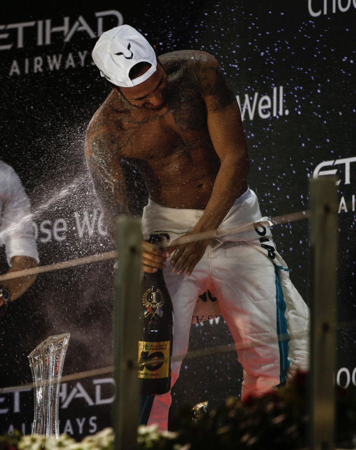 abu dhabi, 2018 😮‍💨