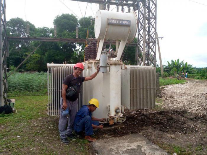 👉 El incalculable daño de los delitos contra las redes y sistemas eléctricos

❌ La tolerancia cero a hechos como la sustracción del aceite dieléctrico de los transformadores es una política que debe ser asumida por la sociedad en su conjunto

ℹ️ granma.cu/cuba/2024-12-0…

#Cuba