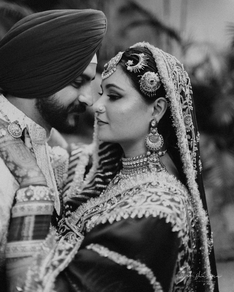 nksharma210's tweet photo. Two hearts, one promise, and a lifetime of love 💕💍
Wedding Couple @ishwinkaurghummanarora @sachin0000  
Jewellery @kundanjewellers.official 
📩 DM us @nk_sharma_photography for bookings
📲 Call/WhatsApp: +91 94646 93210
 #nksharmaphotography #nksharmaludhiana https://t.co/g34rY0Vtcw