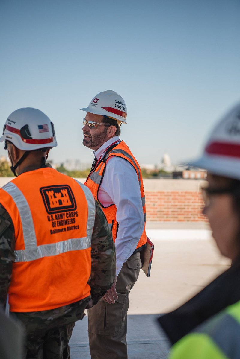 USACEHQ's tweet photo. .@USACEBaltimore Capital Area Program Office oversees ongoing military construction (#MILCON) work for our partners inside the Beltway, like the projects shown here during visits to Fort McNair and Joint Base Myer-Henderson Hall. 1/3 https://t.co/7aUA8xRUWt