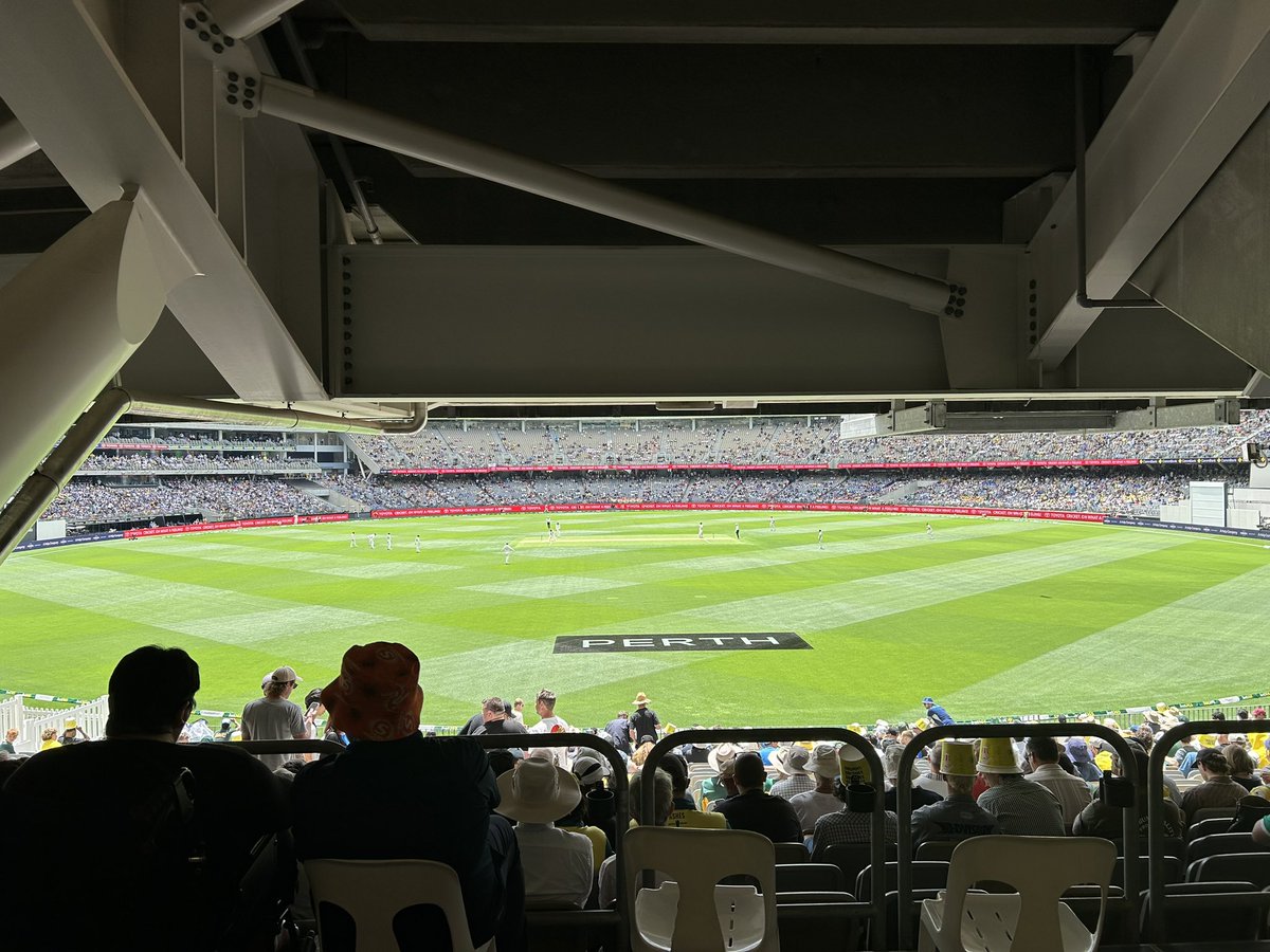 HelloPJotpyrc's tweet image. Unbelievable #perthtest #IndianCricketTeam