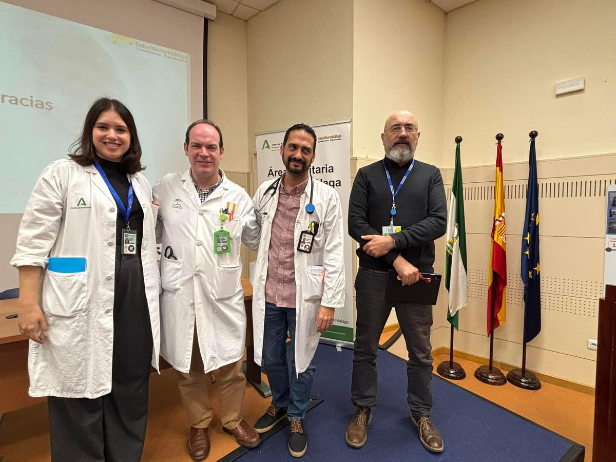 SaludNorteMalag's tweet photo. Esta mañana hemos celebrado nuestra sesión clínica hospitalaria coordinada por el Dr. Antonio Ruiz Serrato y presentada por la Dra. Estrella Morejón que reúne a todos los facultativos y personal sanitario del hospital para debatir sobre un caso clínico.
#ASNMAvanza
#asnmtecuida https://t.co/NBYHV29iDC