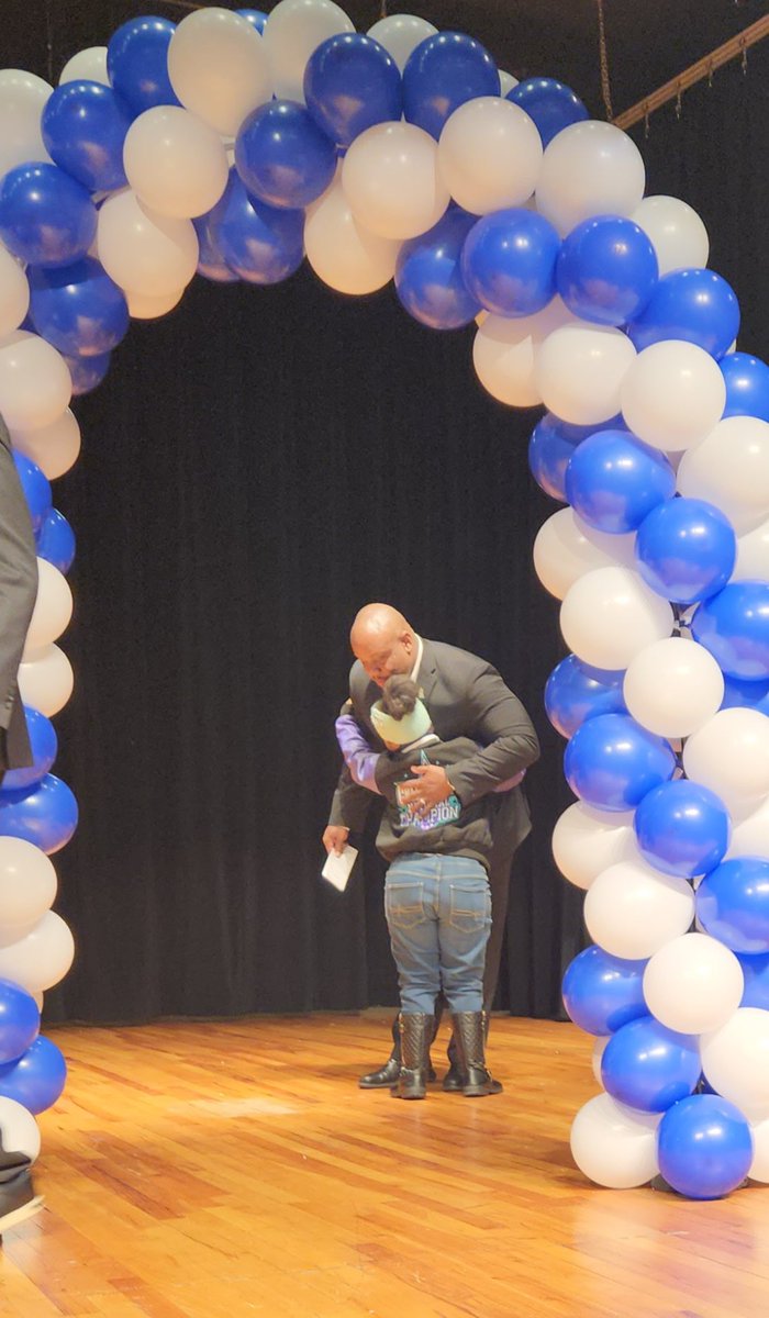 Broderick Jones (@ap_bjones) on Twitter photo Pictures are worth a thousand words. Proud AP of Cohort 2026. Pictures are worth a thousand words. Proud AP of Cohort 2026.