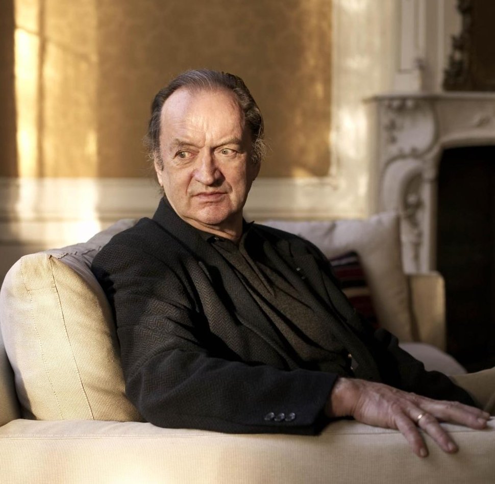 teatrolafenice's tweet photo. Nasceva oggi nel 1929 Nikolaus Harnoncourt, direttore d'orchestra, violoncellista, gambista e musicologo austriaco. Riconosciuto il suo strenuo impegno nella reinterpretazione con strumenti originali degli ultimi capolavori di Mozart e delle sinfonie di Beethoven  

#6dicembre https://t.co/BX9Yb0z9EM