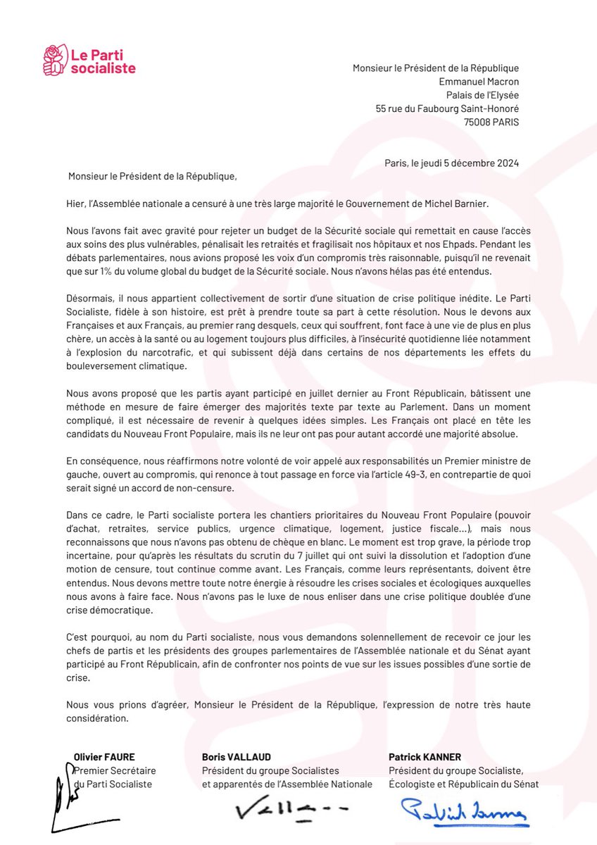BorisVallaud's tweet photo. "Au nom des socialistes, nous vous demandons solennellement de recevoir ce jour les chefs de partis et les présidents des groupes parlementaires de l’Assemblée et du Sénat ayant
participé au Front Républicain."

Notre lettre au Président de la République @EmmanuelMacron : https://t.co/yLUWJZwW99