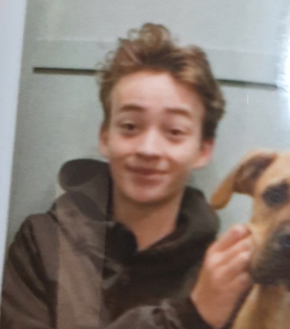 Have you seen 16-year-old Kayden Holden who's been reported missing from home in Huddersfield?

He also has links to Halifax.

If you have any information about his whereabouts, please contact police via westyorkshire.police.uk/LiveChat or 101, quoting log 230 of 4 Dec.