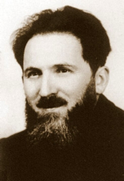 wojnawkolorze's tweet photo. @coolfonpl Ja tylko przypomnę, że w pogromie tym zginął m. in. rabin Jecheskiel Lewin. Rabin Lewin w 1939 roku witał Armię Czerwoną już pierwszego dnia, gdy wkraczała do Lwowa. Wraz z nim wystąpił młodszy rabin, Izaak Hanin, dziękując za „zlikwidowanie opresyjnego państwa polskiego”. https://t.co/FcHJLRupLe