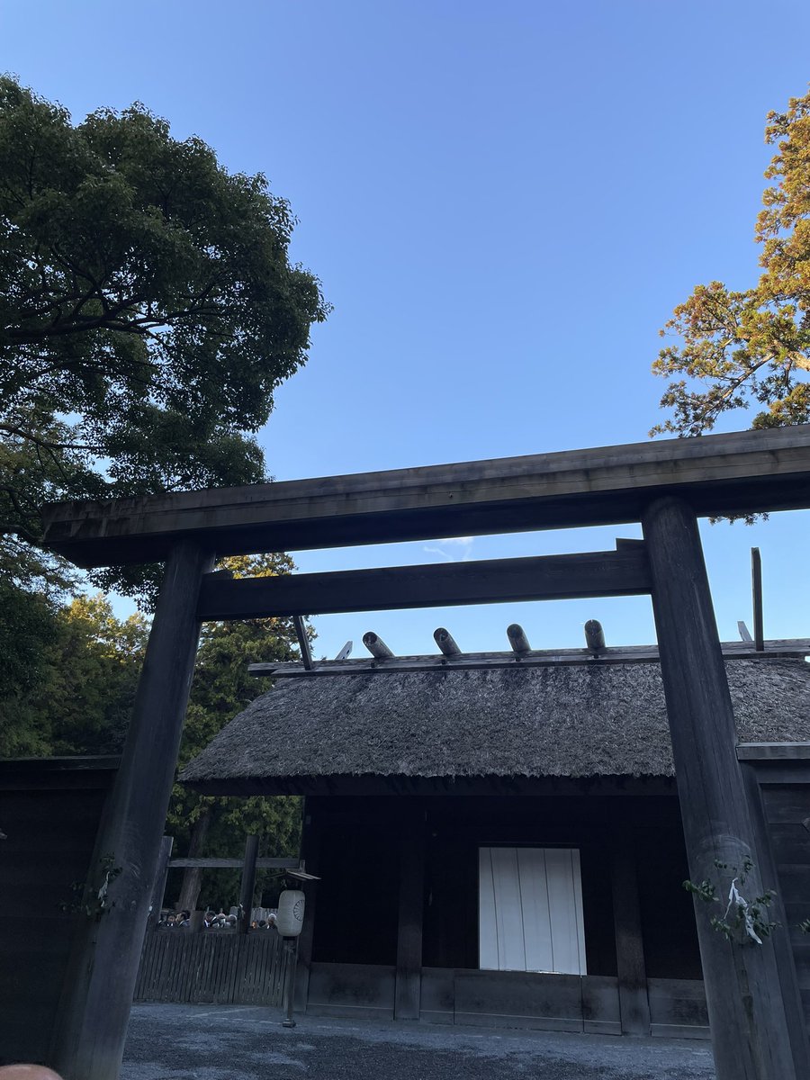 ma0126m's tweet photo. 本日伊勢神宮外宮に!
さすが神社会のバスツワァ−観光でわ行けない所まで☺️
天照大神様､木花咲耶姫様ありがとうございます😊 https://t.co/JfHeH1Y4LS