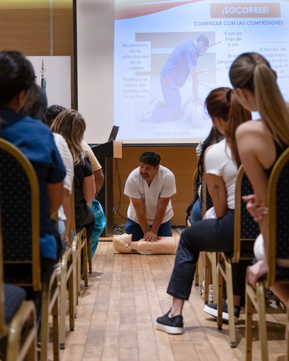 ¡ÚLTIMO CURSO DE RCP DEL AÑO! EN EL HOSPITAL EL CRUCE DR. NÉSTOR KIRCHNER NO TE LO PIERDAS.
Vía: <a href="/ElCruceHospital/">Hospital El Cruce</a> 
#elmegafonodequilmemes                                              
Seguí leyendo en nuestro portal de noticias:👇
elmegafonodequilmes.com.ar/ultimo-curso-d…