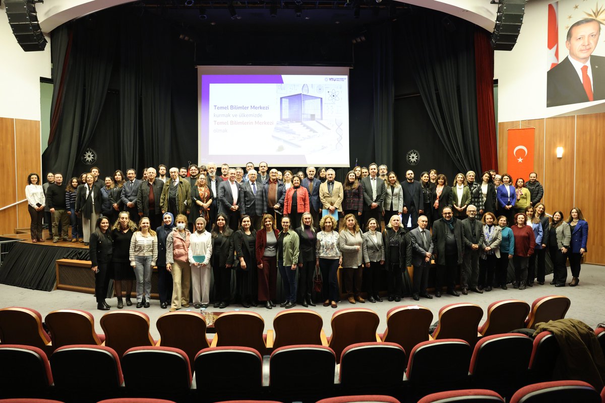YTÜ Fen Edebiyat Fakültemizin akademik kurul toplantısına katılarak değerli akademisyenlerimizle bir araya geldim.

Toplantıda fakültemizin eğitim ve araştırma faaliyetleri, akademik başarıları ve geleceğe yönelik hedefleri üzerine verimli bir değerlendirmede bulunduk.

Akademik