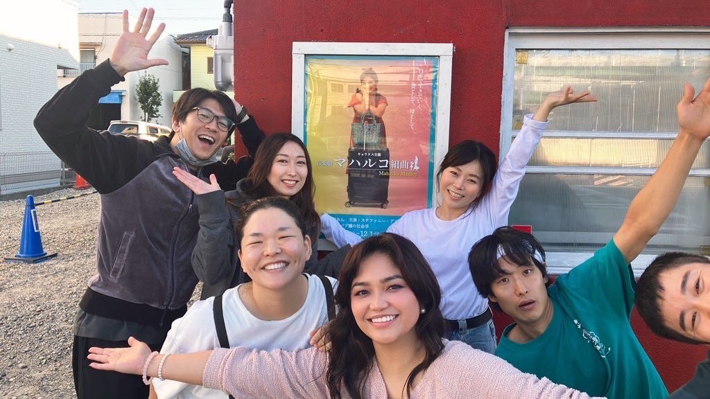 shuri_0046's tweet photo. #マハルコ組曲 1番伝えたかった事。スウィングキャストという存在。

1人で何役分もの台詞、動き、転換を覚えて、ほとんどの稽古に参加してくれて。それでも「本番で自分達の出番がない事がベスト」

みけさん、かなこさん、まうすさん。３人なしでは絶対に成り立たなかった舞台です。感謝でいっぱい。 https://t.co/KWixeeUgnK