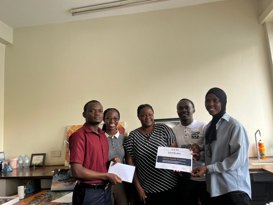 Makerere_Medics's tweet photo. Today the overall winners of the Fight Against Antimicrobial Resistance(FAAMR) challenge received their prizes. 

We are much grateful for Dr. Margaret Lubwama for championing the competitions and also the entire student fraternity for their active participation. 

#endAMR https://t.co/vJGGmuGGlF