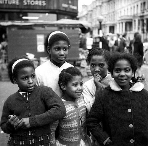 📸 A detailed look at the thousands of forgotten lives of black London residents, from the 1900s to the 1950s and 60s

#blackhistory #christmasgifts #blackandwhite