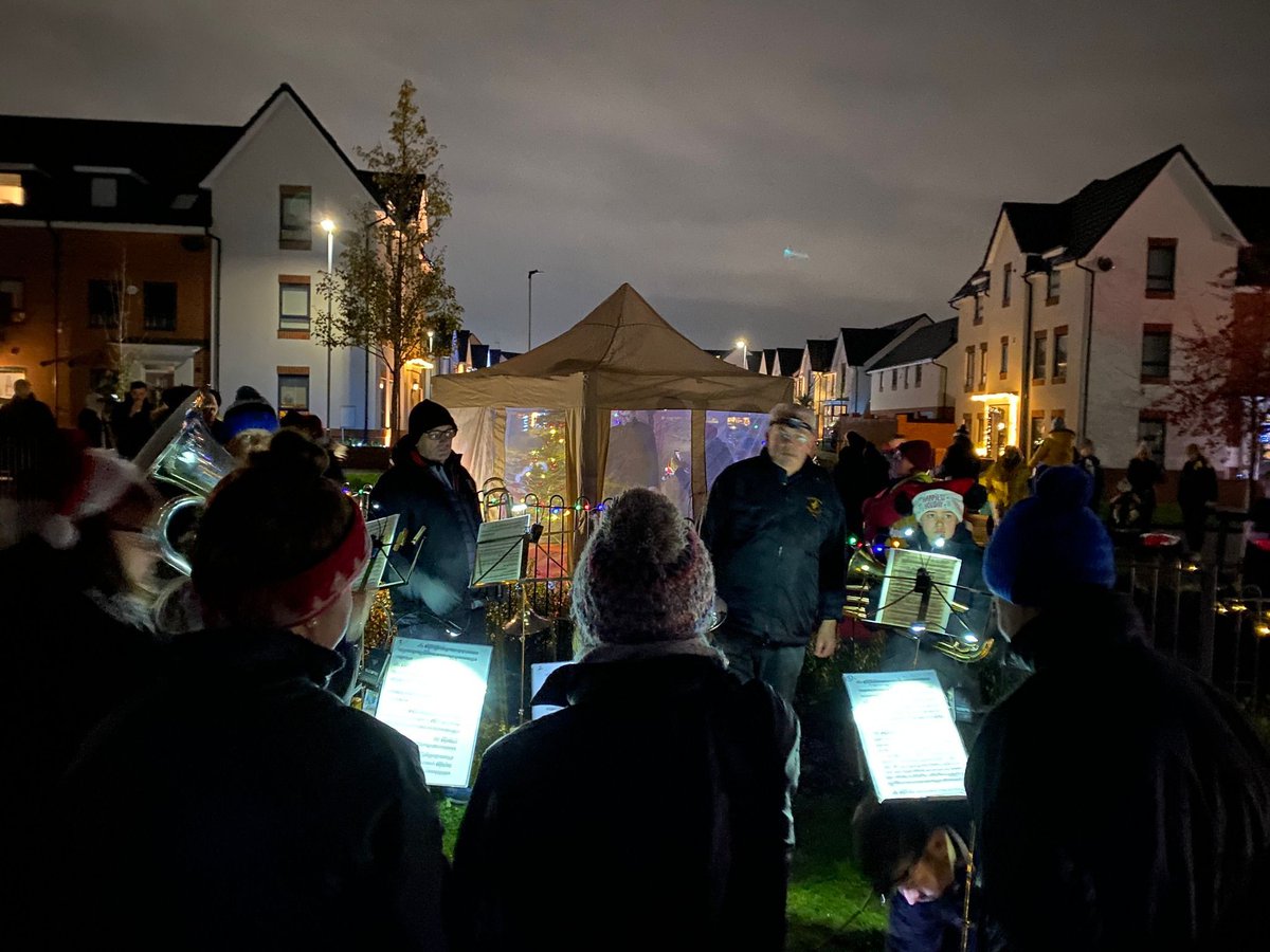 Wave Magazine tweet media