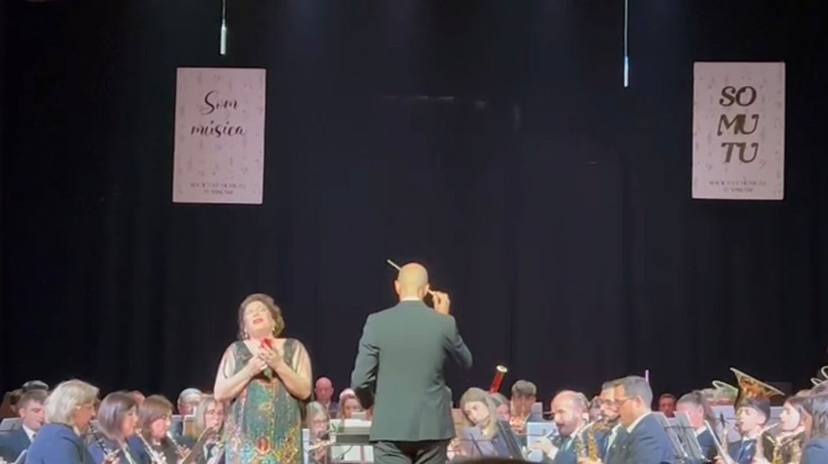 SOMUTU's tweet photo. Santa Cecília 2024 💚🎼

Un xicotet resúm del que va ser el concert mes esperat de l’any 🎷🥁🎺

Enhorabona a tots els NOUENTRANTS!!🫂 https://t.co/l01WSvCuEp
