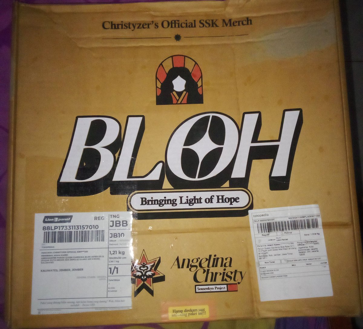 AdamKazee's tweet photo. Dah sampe dengan selamat min 
Thankss 

@Christyzer https://t.co/I8nZCzixaU