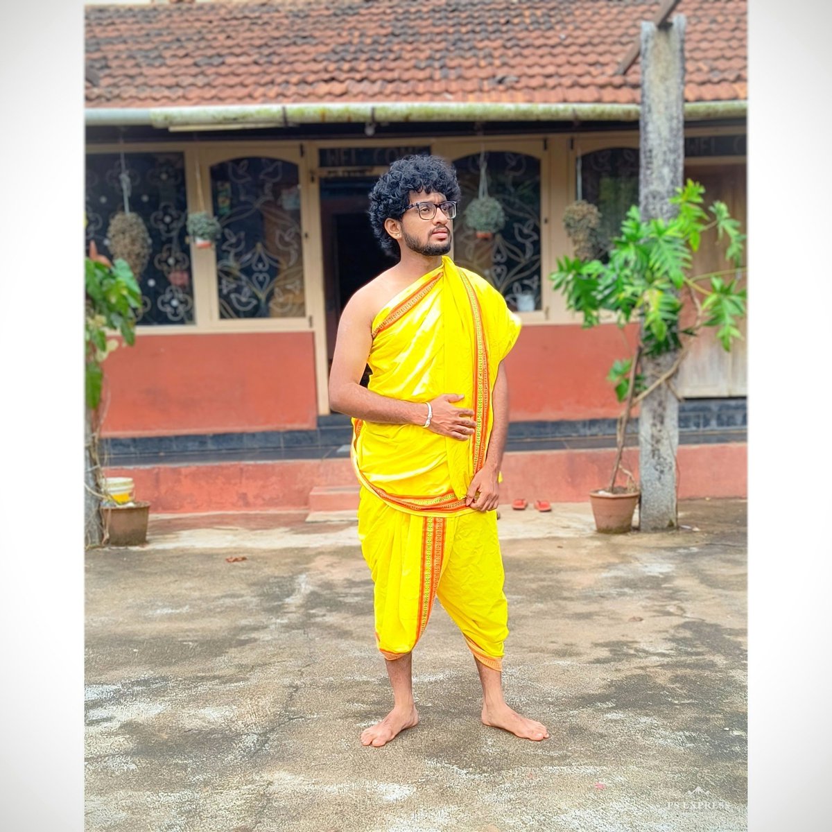 kerekodige's tweet photo. Brahmin Genes 🚩

Always be proud to showcase our tradition.

#traditional #Trending #BrahminGenes  #Brahmin #Hindu #proudhindu #HinduGenocideInBangladesh https://t.co/9OlO6nEcvU