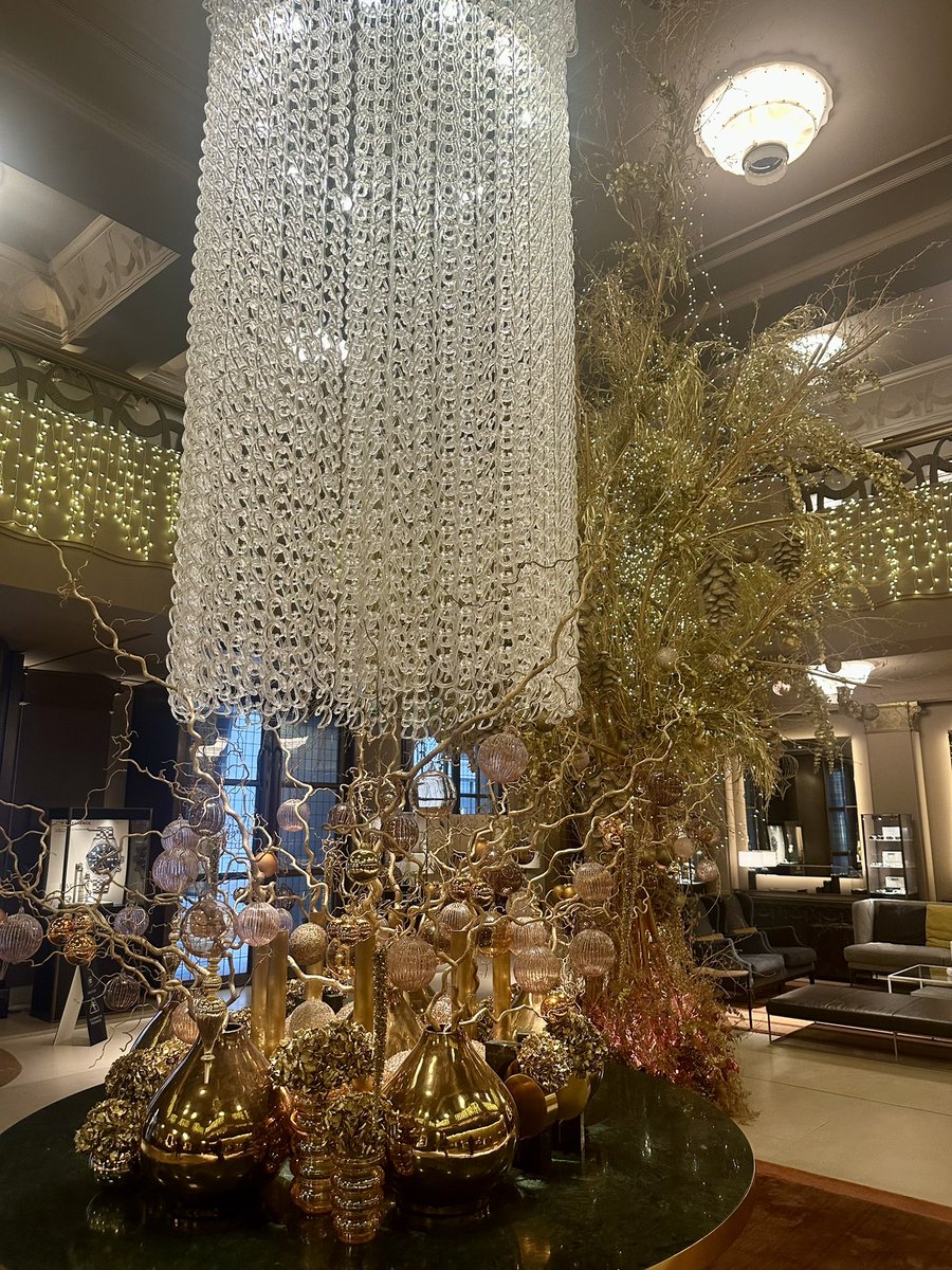 Lisa Bates-Wallis tweet media