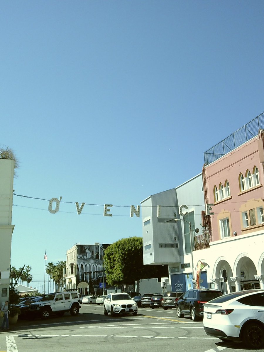 hadenswork's tweet photo. Venice Beach on Film 🎞️

#venicebeach #venicesign #shotonfilm #filmphotography #campsnapcamera #californialiving https://t.co/CxwMfk5wF1