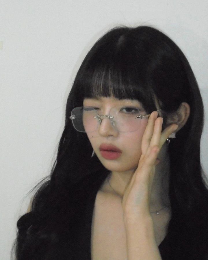 rei pics tweet media