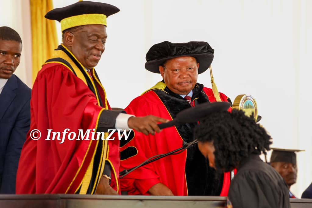 nickmangwana's tweet photo. Munetsi Tafadzwa Monica

Bachelor of Engineering in Chemical Processing Honours Degree

Graduating with a First Class Degree and awarded the Dr Emmerson Mnangagwa Chancellor's Award of USD500 for the overal second best graduating female student.
Awarded the Research Council of Zimbabwe award for the most innovative and promising research. Awarded Vice-Chancellor's award, Old Mutual Life Assurance Company award and the Capri Alliances award for the best student in the Department