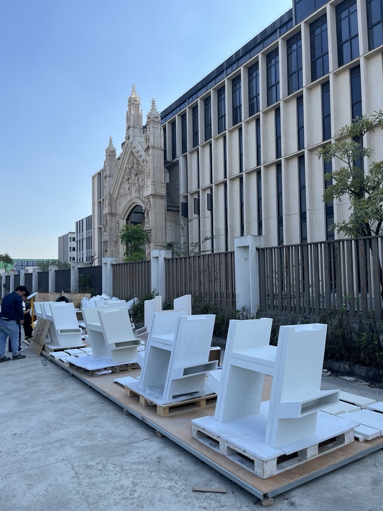 mecanoo_'s tweet photo. Greetings from Macau! Nuno Fontarra, Partner at @mecanoo_, kicks off his Asian tour with a talk at the University of Macau &amp; site visit to the Macau Central Library.

Learn more: https://t.co/1rY1ZhMneq https://t.co/5otisIwjRa