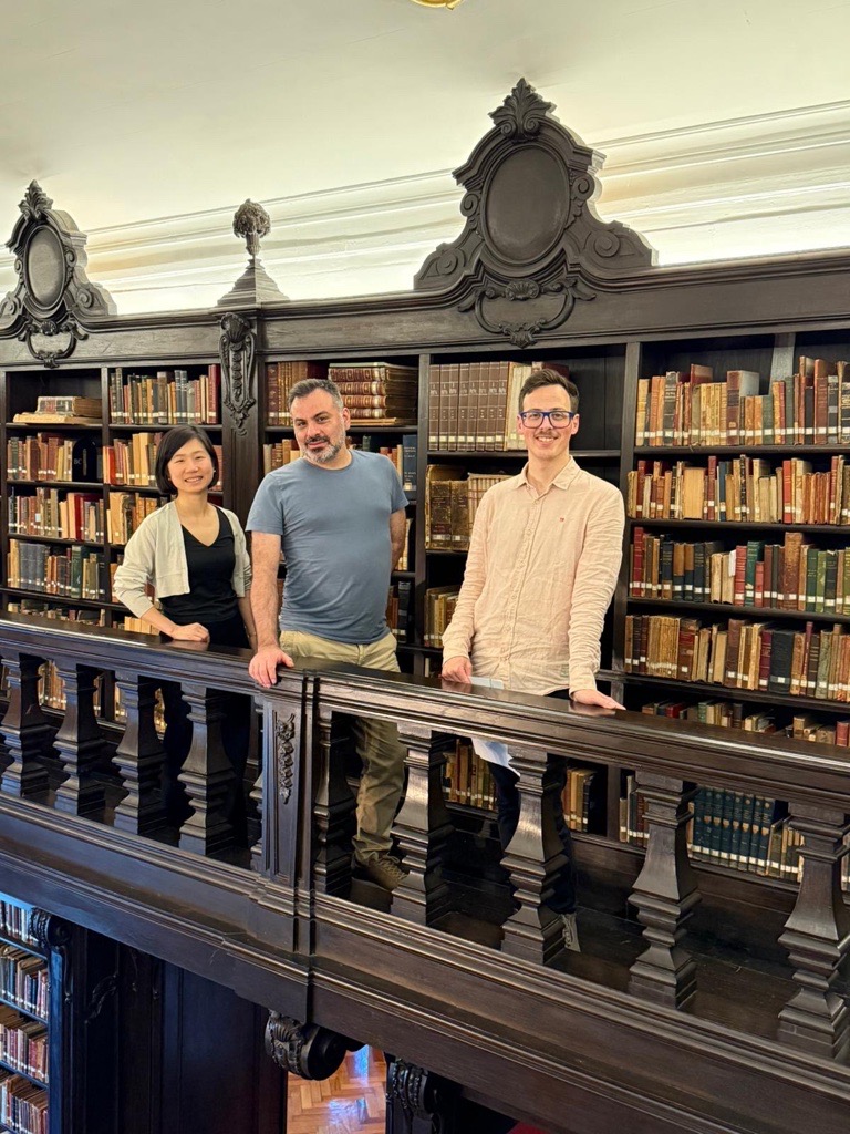 Greetings from Macau! Nuno Fontarra, Partner at <a href="/mecanoo_/">Mecanoo</a>, kicks off his Asian tour with a talk at the University of Macau &amp; site visit to the Macau Central Library.

Learn more: bit.ly/4gbyeva