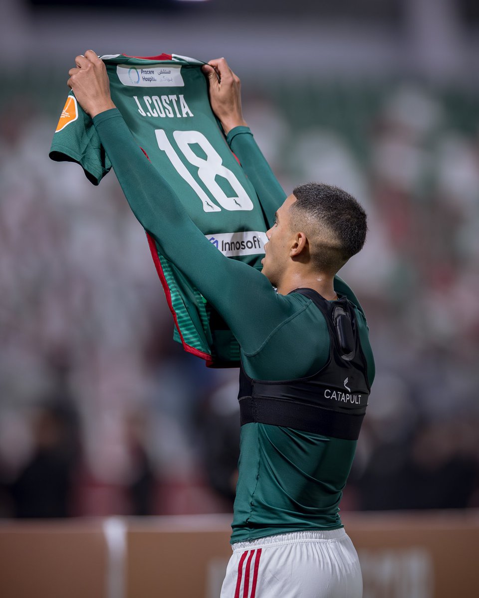 EttiPinterest's tweet photo. 18💫🐐 https://t.co/gqWGnjsHgE