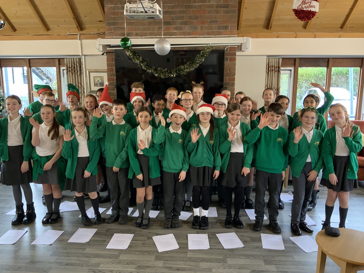 whcps's tweet photo. More choir photos! We’ve sung @uhbtrust Good Hope Hospital this morning as well as @lenchs_trust Sutton Coldfield. We’re feeling very festive now! 🎶 💚 💛 #WHCMusic #WHCYear6 #WHCAchievers https://t.co/jUB1k8CiCQ