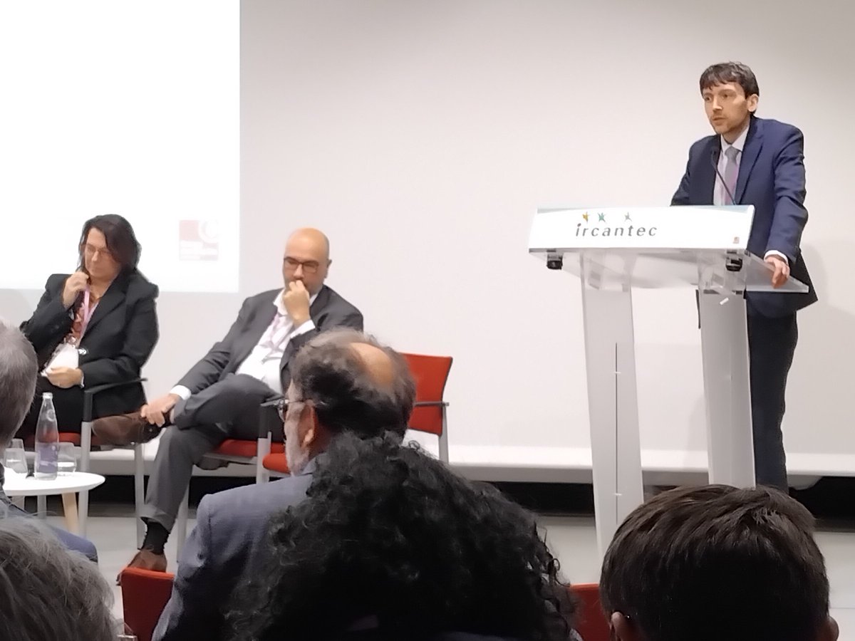 Ircantec (@ircantec) on Twitter photo Vers quel modèle tendre ? Le colloque se termine sur les interactions entre transition énergétique/écologique, économie, et régulation par les pouvoirs publics, évoquées par Victor Court et Alexandre Garcia.
👏Merci à Aurore Bardon <a href="/aubardon/">Aurore Bardon</a> pour l'animation de cet événement. Vers quel modèle tendre ? Le colloque se termine sur les interactions entre transition énergétique/écologique, économie, et régulation par les pouvoirs publics, évoquées par Victor Court et Alexandre Garcia.
👏Merci à Aurore Bardon <a href="/aubardon/">Aurore Bardon</a> pour l'animation de cet événement.