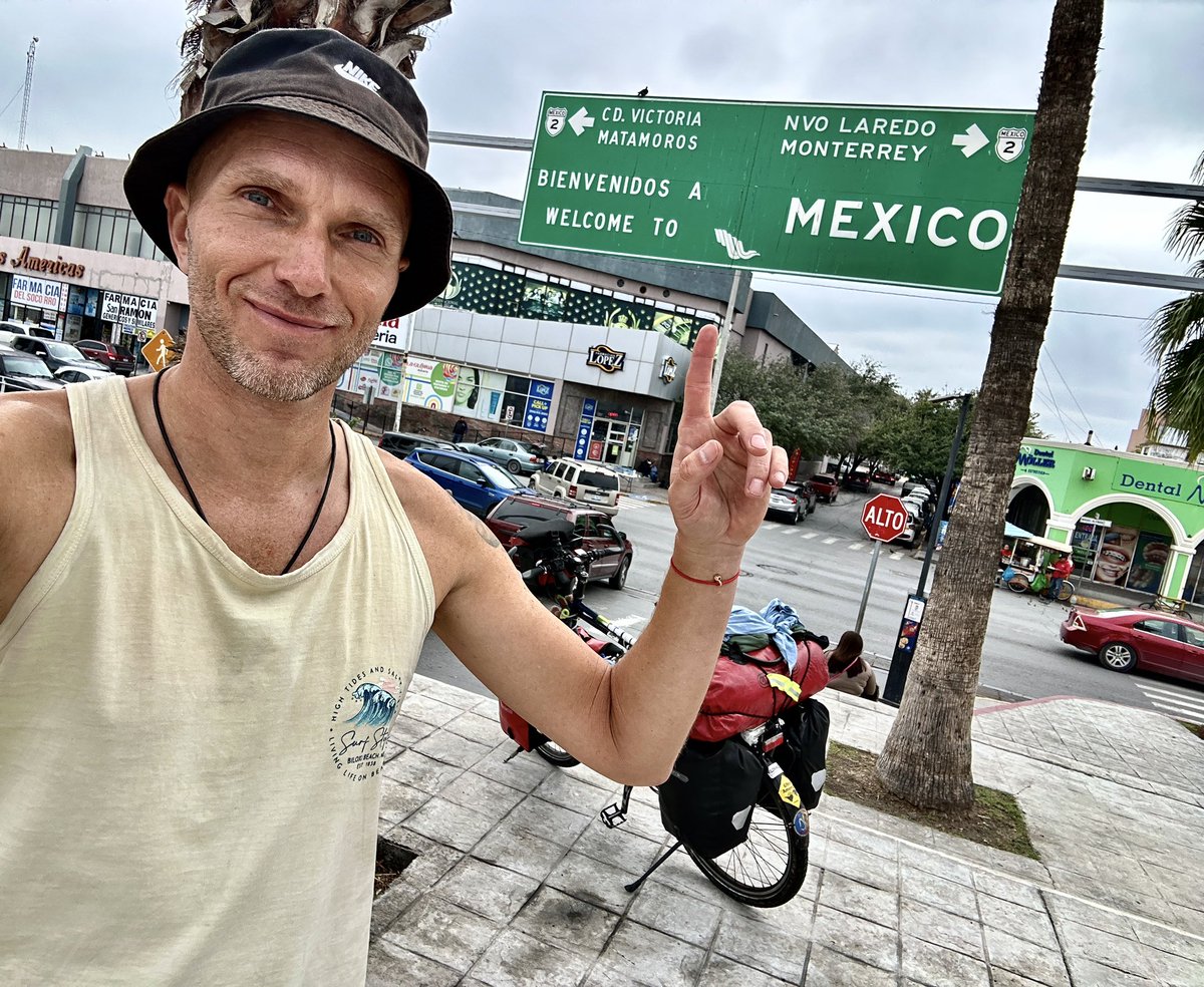 thomas2508's tweet photo. Der Reihenfolge: 4.000 KM✅ Einreise Mexico🇲🇽 Gastfreundschaft❤️
#G9toLastRide #Tag53 #73km https://t.co/6vlupQpDvk