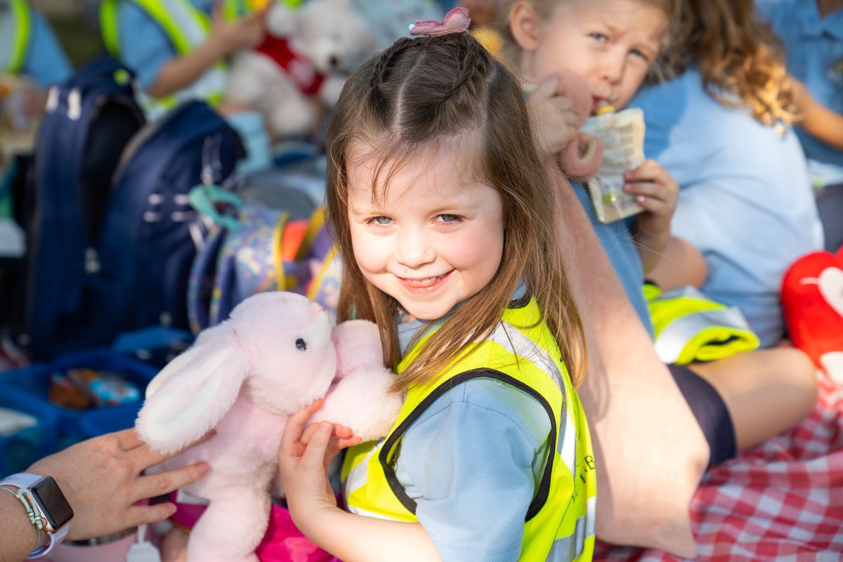 BSAKAbuDhabi's tweet photo. Our Reception children enjoyed a delightful school trip to Umm Al Emarat Park for a Teddy Bears’ Picnic. Fun activities, games and shared a picnic with their favourite teddy bears created wonderful memories in the fresh outdoors.
#BSAKReception #BSAKFun https://t.co/exgZvKYC5o