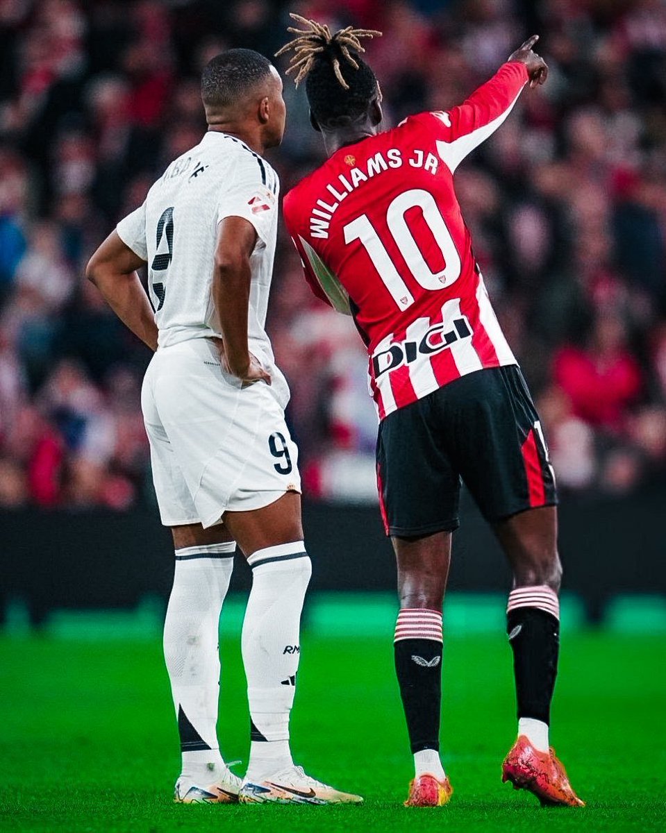 AthleticXtra's tweet photo. Titula esta foto https://t.co/m7FZHR4ykB