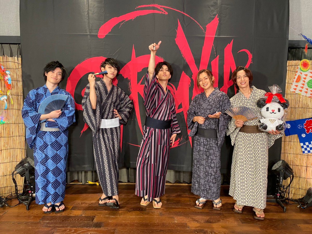 aKihiRo1610's tweet photo. GYROAXIA、本日でお披露目から5年が経ちました。

皆���んのおかげでいつも素敵な景色を見ることができています。

本当にありがとうございます。

これからも一緒に進んでいきましょうね！！🔥👑

#GYROAXIA
#GYROAXIA5周年 https://t.co/zjb7AXRCBa