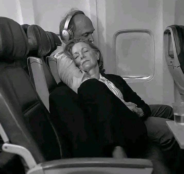 basuadofficials's tweet photo. Every time I see old couples, I always wonder how many times they’ve forgiven each other. https://t.co/M17sobAZ9b