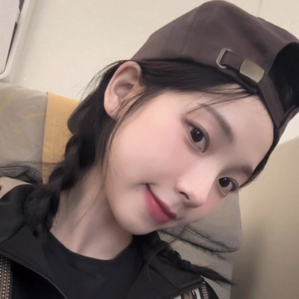 먐 tweet media