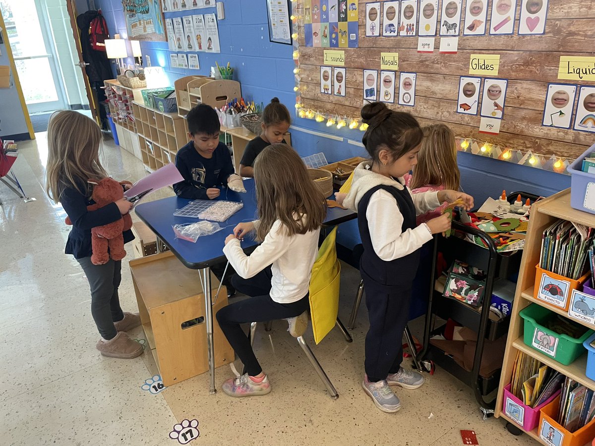 Lizzie Cavender tweet media