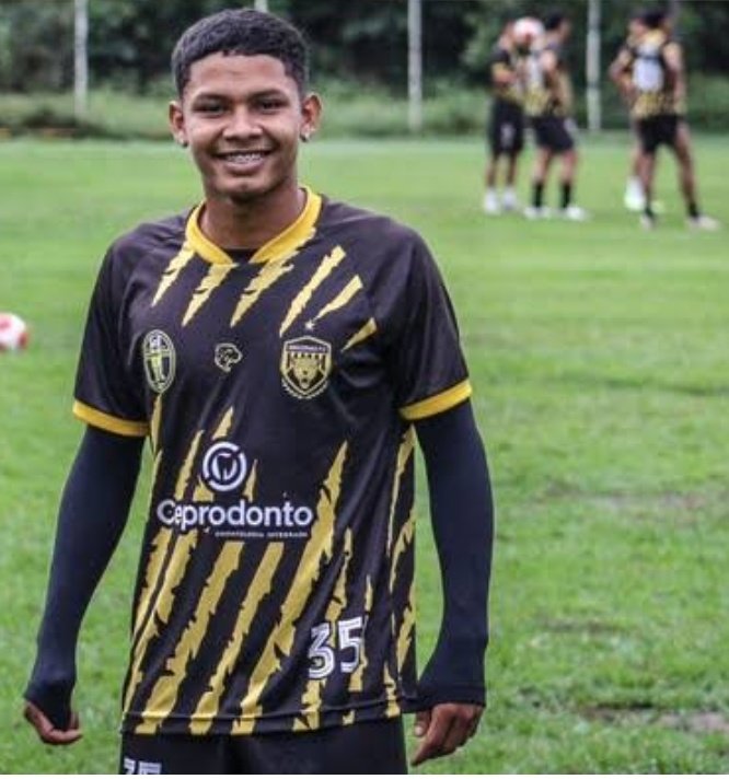 O Gama acertou com o meia Cocote, de apenas 20 anos, revelação do Barezao 2024 e uma das principais apostas do time pro futuro. Ele chegou a marcar gol na última Série B. Apuração conjunta com a excelente <a href="/larissabalieir0/">Larissa Balieiro</a>