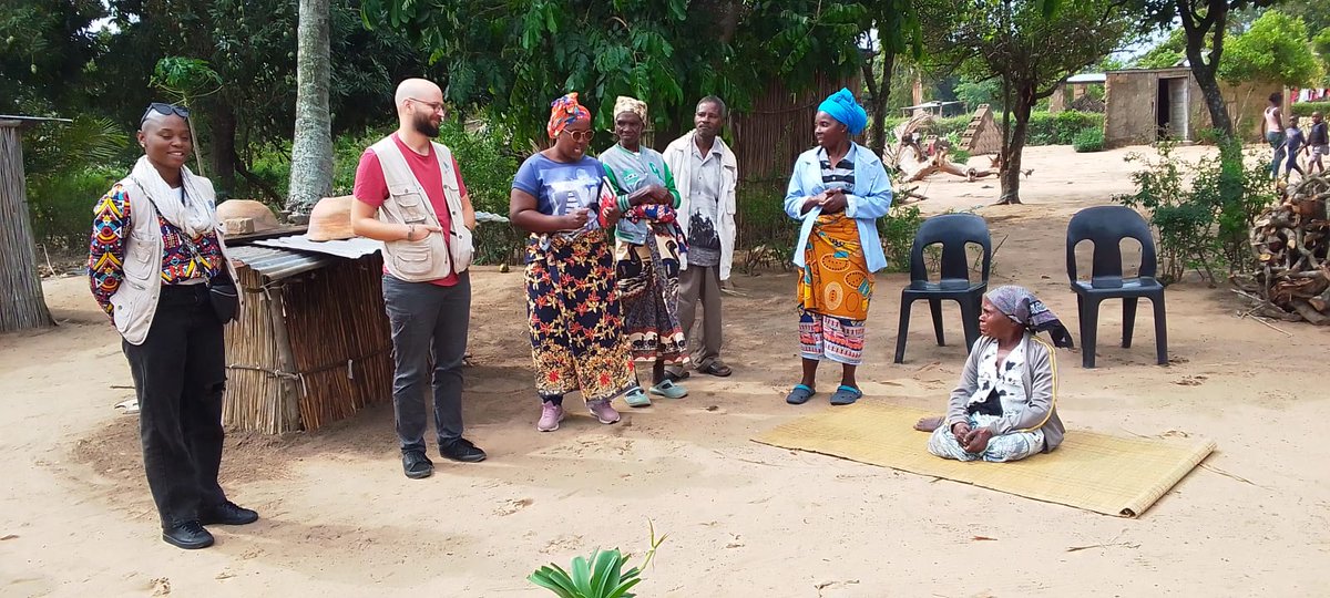 🚽💧80 letrinas construidas en 6 comunidades del distrito de Limpopo, #Mozambique! 🌍 Gracias al proyecto 'Derecho al #agua Limpopo II', financiado por <a href="/jcyl/">Junta de Castilla y León</a>, las 27.000 personas que viven en la zona, de la mano de Madre Coraje y de ADCR, están transformando sus vidas y su salud