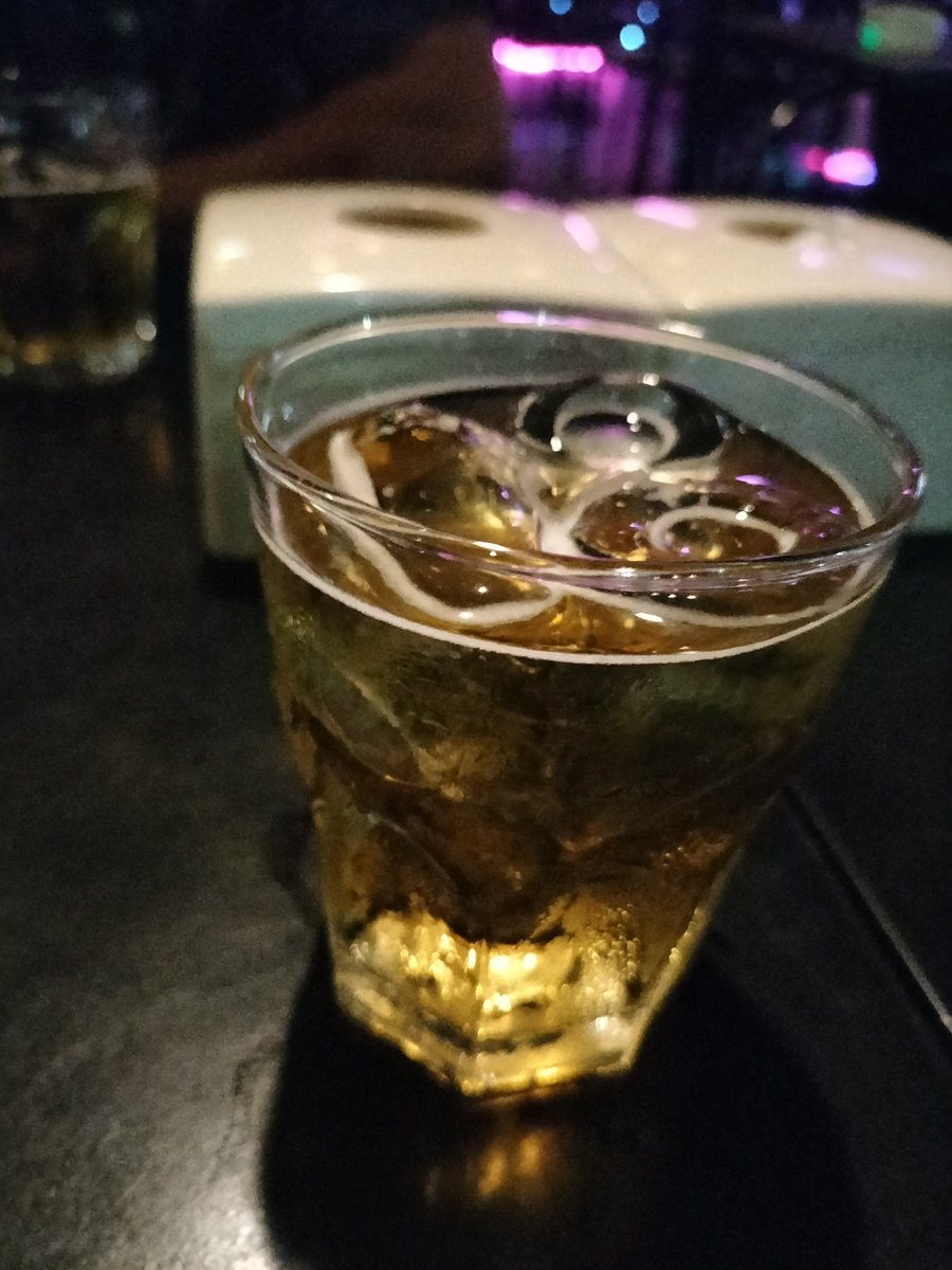 nathpha85689100's tweet photo. Beatbar #ชลประทาน https://t.co/f8lvcCfTeW
