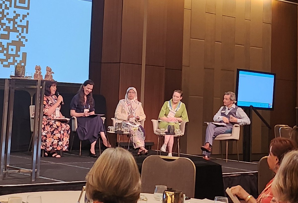 Our very own Dr Emer Coveney, Age-Friendly Ireland, National Programme Manager is attend the Age-Friendly Australia National Conference in Perth this week. 
Emer is speaking on a panel alongside representatives from Australia, Slovenia and Brunei discussing the benefits and
