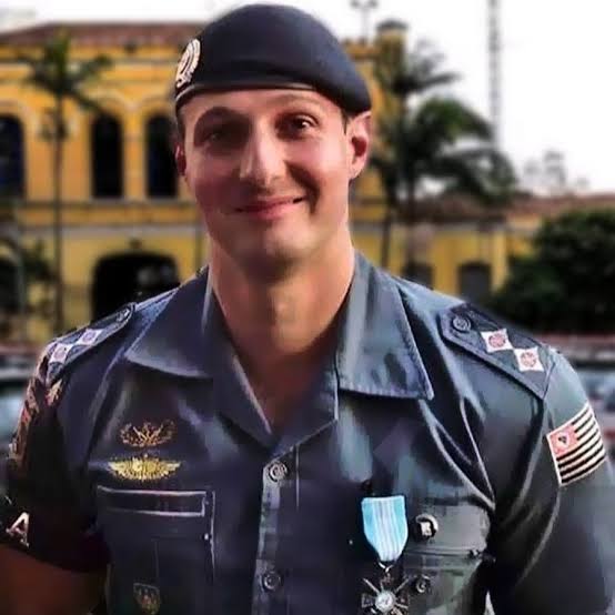 🔥 #DERRITE

Fatos que você precisa saber:

1) No estado de São Paulo o secretário de segurança comanda um efetivo de quase 83 mil policiais (OITENTA E TRES MIL POLÍCIAIS).

2) Há décadas o braço da esquerda (mídia) tenta desqualificar políticas de segurança pública que dão certo