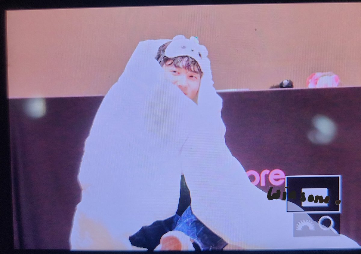 241205 시그 팬싸

#아론 #곽아론 #AARON #아론와나